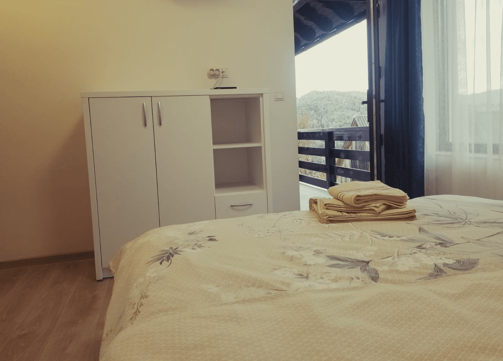 Balcon din Pensiunea Acvila Apusenilor